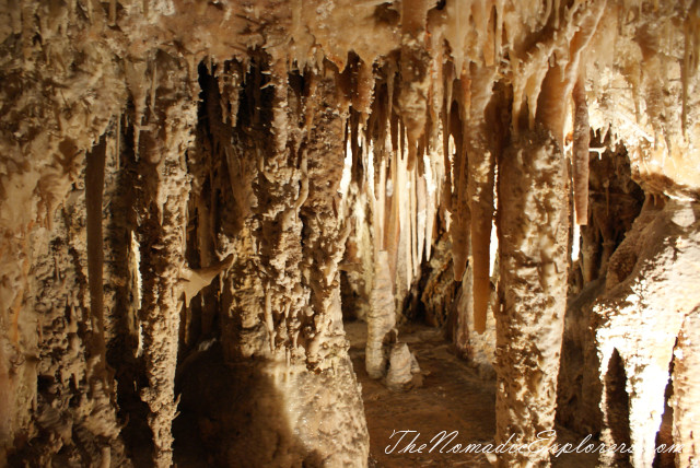 Australia, New South Wales, Snowy Mountains, Kosciuszko National Park - пещеры Yarrangobilly (Yarrangobilly Caves) , , 