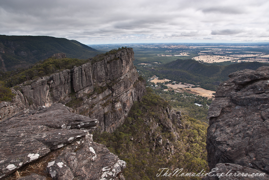 Australia, Victoria, Grampians, The Grampians: The Pinnacle Lookout via Wonderland Loop, , 