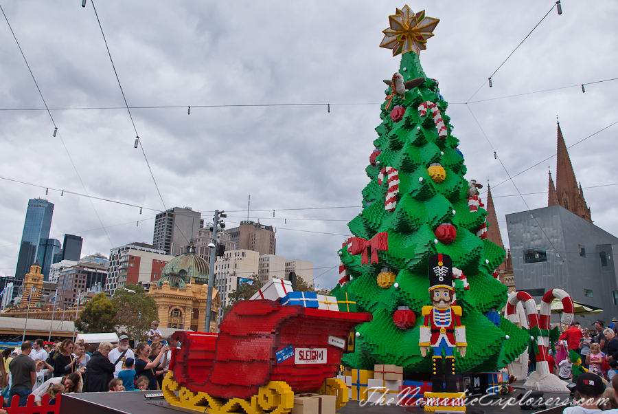 Australia, Victoria, Melbourne, Christmas Decorations In Melbourne - Day Walk, , 