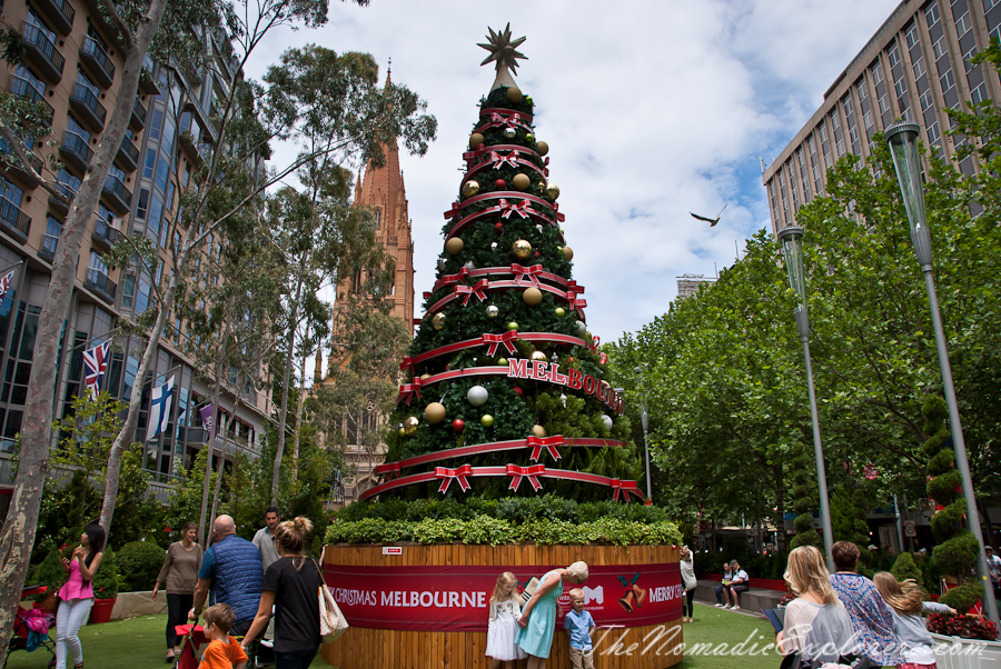 Australia, Victoria, Melbourne, Christmas Decorations In Melbourne - Day Walk, , 