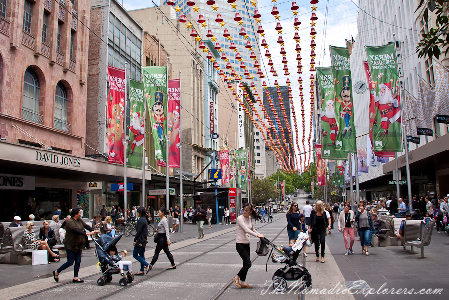 Australia, Victoria, Melbourne, Christmas Decorations In Melbourne - Day Walk, , 