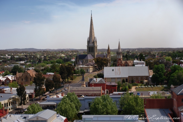 Australia, Victoria, Goldfields, Bendigo, A day in &quot;my&quot; life (in pictures) in Bendigo: The Body Beautiful exhibition, Bendigo Pottery, short walk, , 