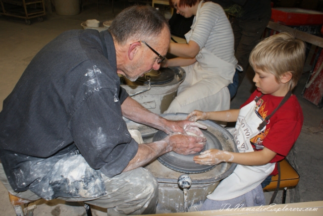 Australia, Victoria, Goldfields, Bendigo, A day in &quot;my&quot; life (in pictures) in Bendigo: The Body Beautiful exhibition, Bendigo Pottery, short walk, , 