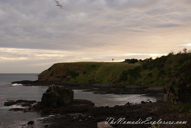 Australia, Victoria, Mornington Peninsula, Mornington Peninsula National Park - маяк и прогулка по Cape Schank, Flinders Blowhole, , 